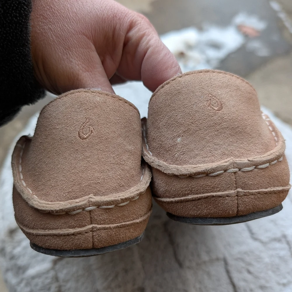 Women's Olukai Lined Fuzzy Tan Suede Slippers Size 11 - Picture 4 of 4